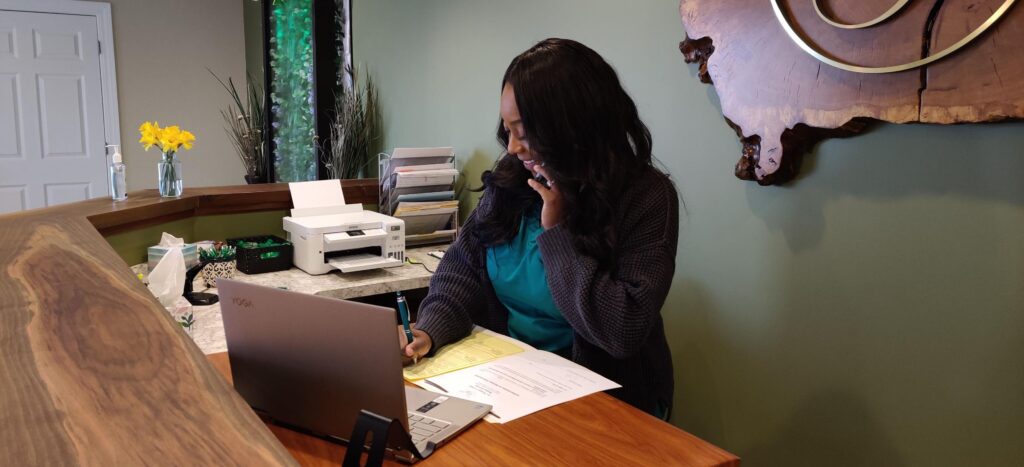 Ivy staff member on the phone